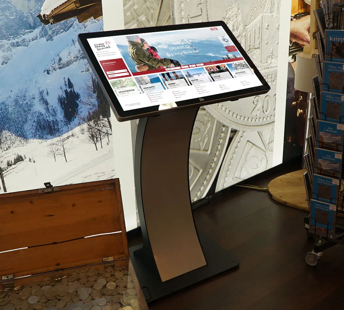 TI Infopoint Interaktiv Indoor mit Designstandfuß im All-in-One-Paket für 36 Monate